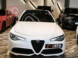 الفا روميو Giulia